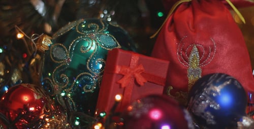 Christmas Tree Decorations and Festive Holiday Gifts