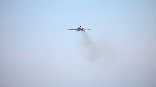 Tupolev-154 landing approach.