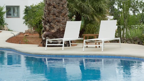 Luxuriöser Urlaub im privaten Schwimmbad