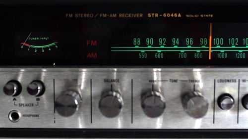 Radio-Zifferblatt im