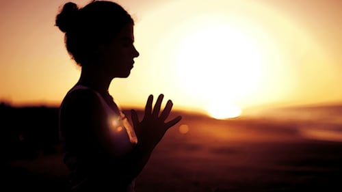 Yoga Fille Plage Sunrise Helathy Lifestyle 2