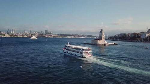Vue aérienne de la tour de la Vierge d'Istanbul