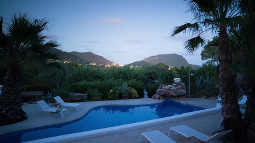 Luxury Private Swimming Pool Stars 1