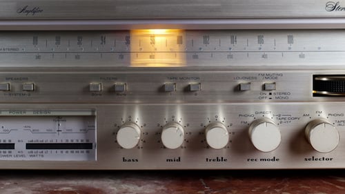 Vintage Radio Receiver, Frequency Dial Moving 10
