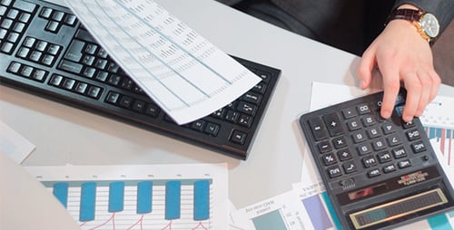 Office Worker | Analysis of the Course of Crypto Currency Transactions on the Stock Exchange