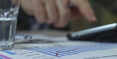 Financial Planning With Charts and Calculator