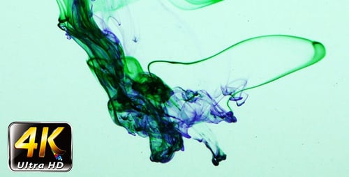 Des gouttes d'encre colorées Splash in Underwater 15
