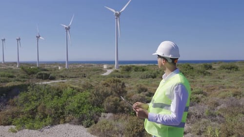 Wind turbine power plant.
