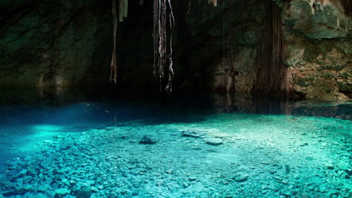 Cenote Crystal Water Sinkhole Mexico 5