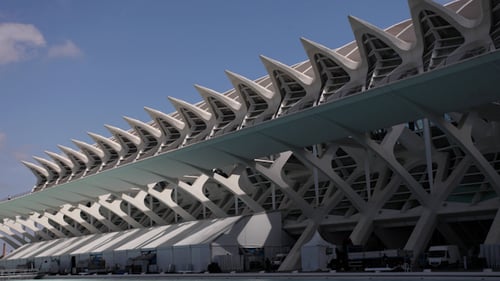 Futuristic Architecture Featuring Modern White Geometric Designs