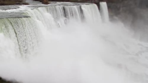 Niagara Falls, Usa And Canada 11