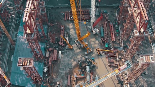 Estadio de fútbol aéreo en construcción