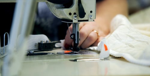 Machine à coudre de travail