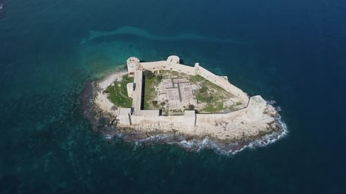 Medieval Roman Empire Maiden's Castle Island