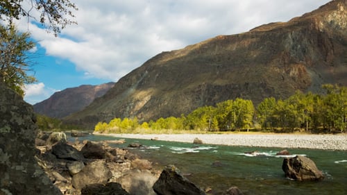 Fast Mountain River 1213