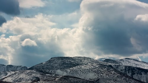 Beautiful Mountain Landscape with Clouds 1258