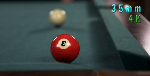 Billardtisch und Ball in der Ecktasche 02