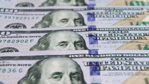 Notas de dólar americano, papel-moeda, moeda da taxa de câmbio. Notas em dinheiro. O conceito de finanças