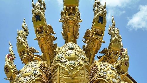 Buddhist Temple Wat Sri Phan Ton 04