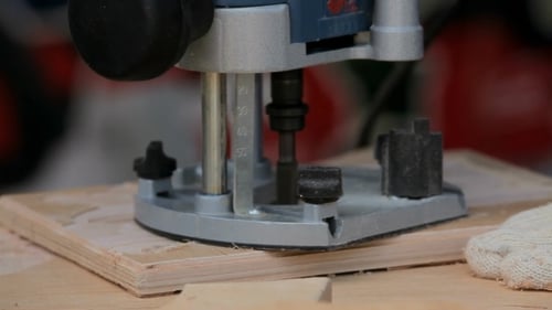 Production Of Joinery Using Household Power Tools