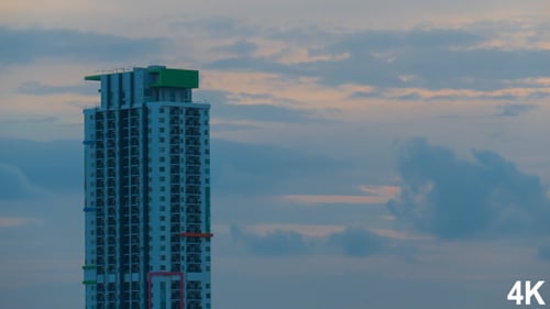 Auf den Abendwolken aufbauen