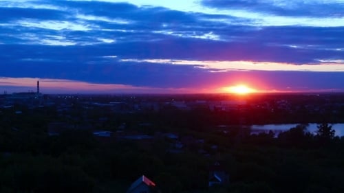 Sonnenuntergang mit Panoramablick