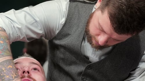 Präzises Rasieren mit einer Klinge
