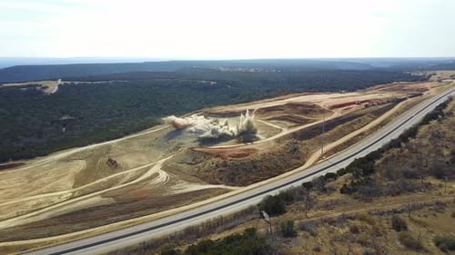 Sprengung auf Autobahnen in Texas.