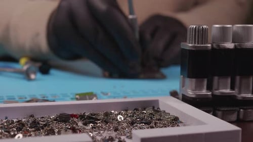 Repair of Electronic Equipment in the Service Center