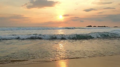 Magnifique Paysage Coucher de Soleil Tropical Mer Sur La Plage 5