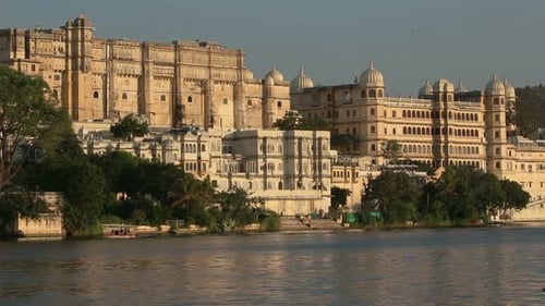 Pichola Lake And Palaces In Udaipur India 3