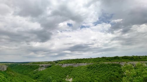 zurückgehend