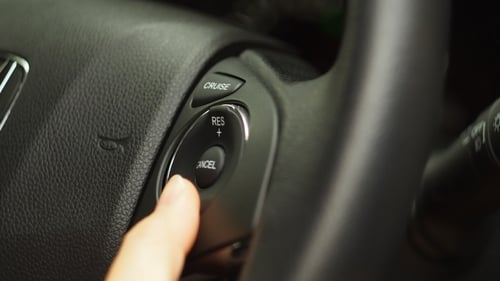 Control de crucero de automóviles