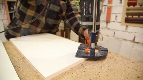 Carpenter Spins Screws