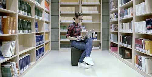 Fortgeschrittener Student oder professioneller Experte