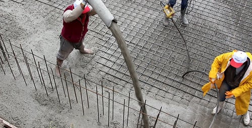 Verter de concreto