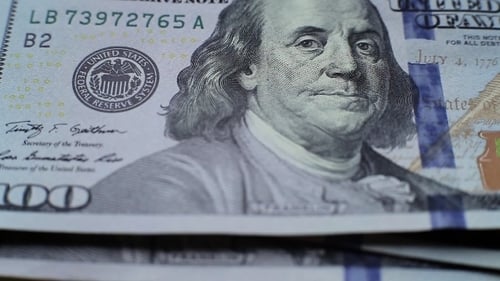 100 Dollars