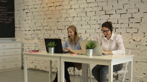 Call Center Operators