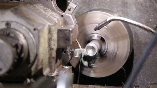 Programmierbare Drehmaschinenarbeit