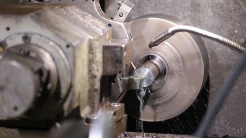 Programmierbare Drehmaschinenarbeit