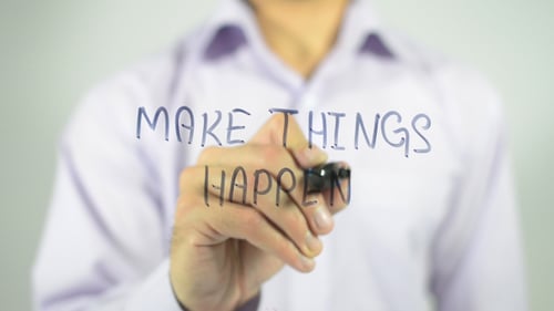 Lass Dinge geschehen