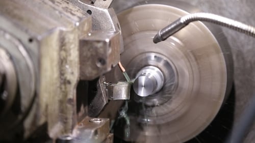 Programmierbare Drehmaschinenarbeit