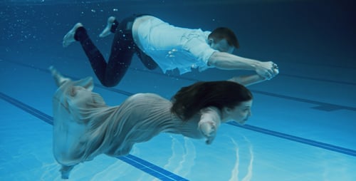 Underwater Dating