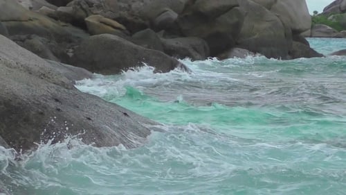 Turquoise Rolling Wave, Slow Motion