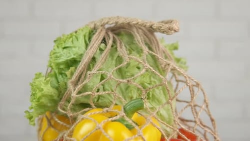 Bolsa ecológica de tela con verduras