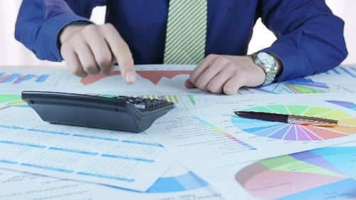 Analyzing Business Graph