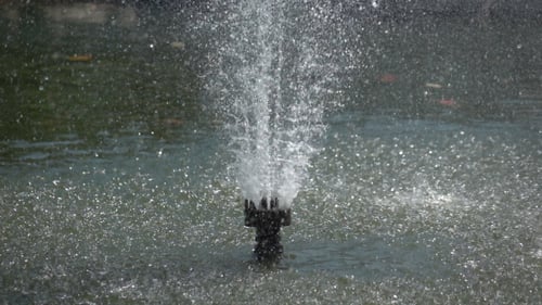 Fuente de salpicaduras de agua
