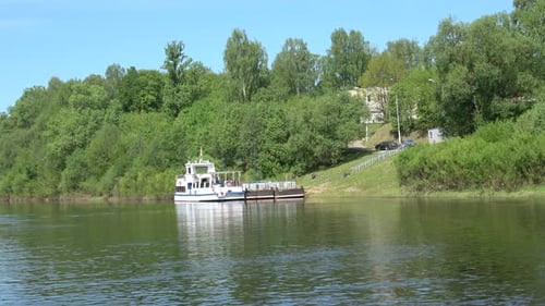 Summer Boat Trip On The River 01