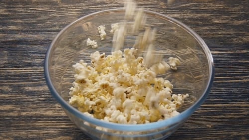 Popcorn Pouring In