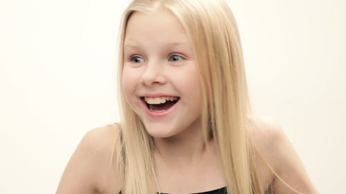 Mädchen mit blonden Haaren